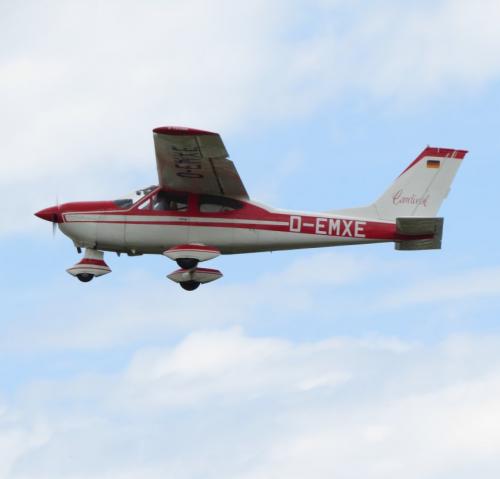 SmallAircraft-D-EMXE-04