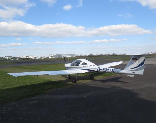 SmallAircraft-D-EMYK-03