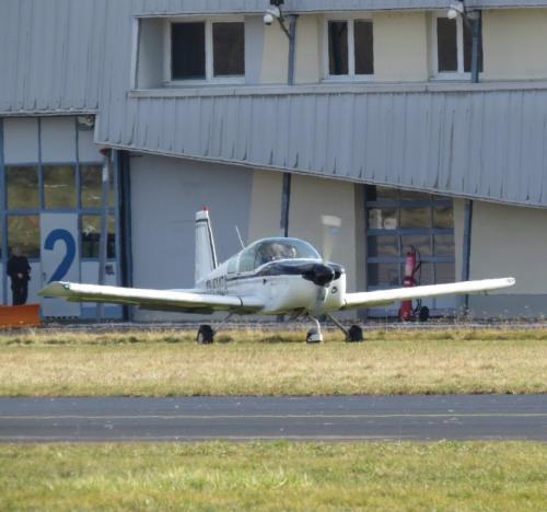 SmallAircraft-D-EMZA-02