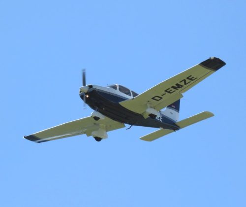 SmallAircraft-D-EMZE-06