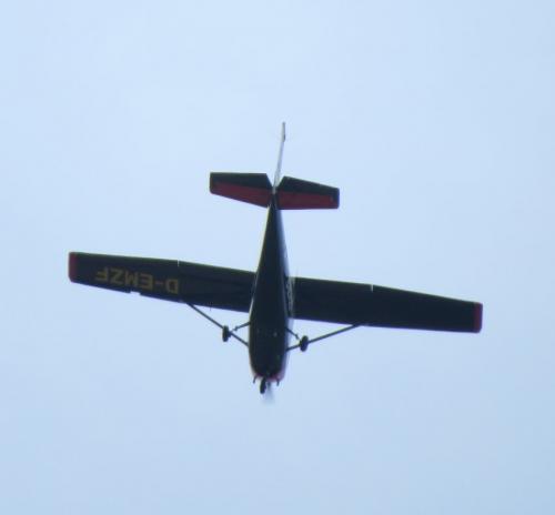 SmallAircraft-D-EMZF-02