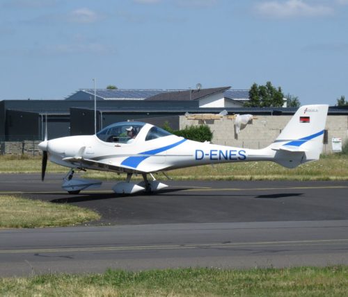 SmallAircraft-D-ENES-02