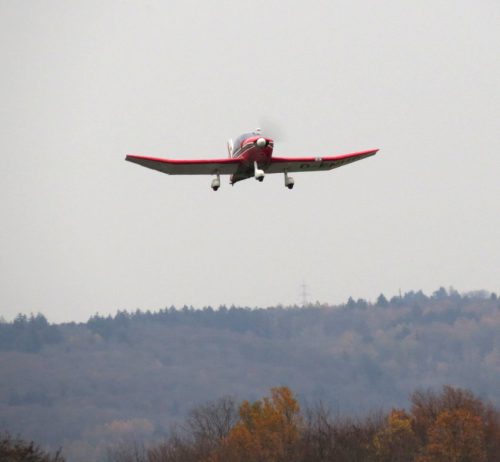 SmallAircraft-D-ENHG-03