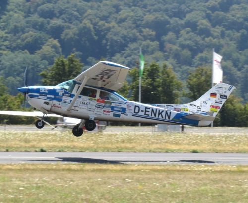 SmallAircraft-D-ENKN-02