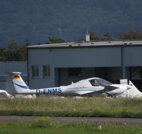 SmallAircraft-D-ENMS-01