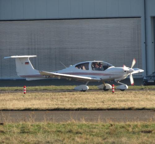 SmallAircraft-D-ENRF-05