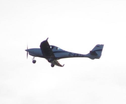 SmallAircraft-D-ENTU-01
