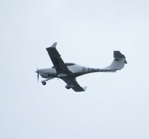 SmallAircraft-D-ENUX-03