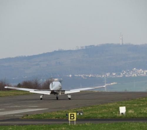 SmallAircraft-D-EOFW-07
