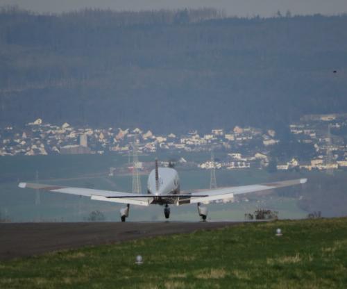 SmallAircraft-D-EOFW-08