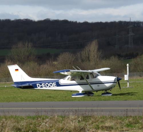 SmallAircraft-D-EOQE-07