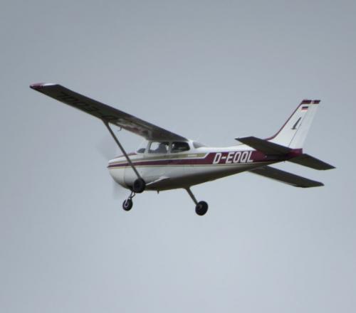 SmallAircraft-D-EOQL-02