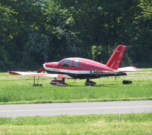 SmallAircraft-D-EOTC-01