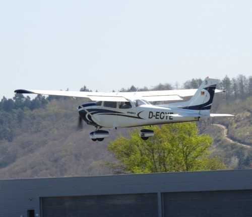 SmallAircraft-D-EOYE-03