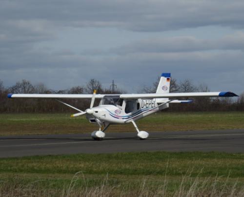 SmallAircraft-D-EPEL-02