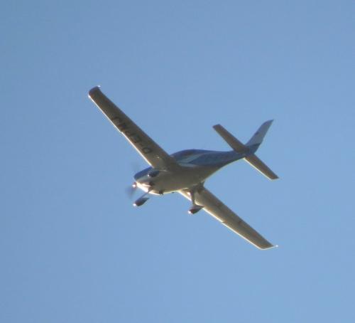 SmallAircraft-D-EPMJ-01