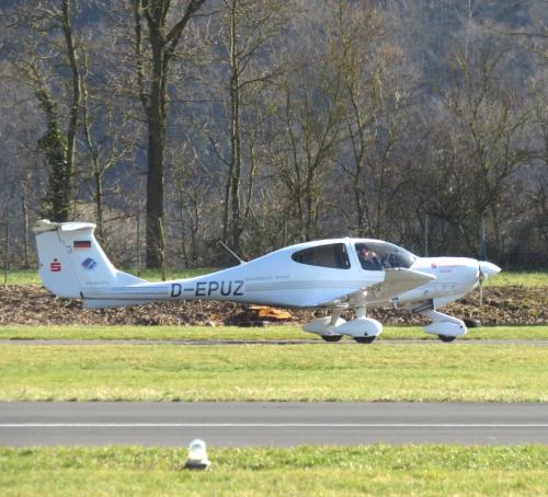 SmallAircraft-D-EPUZ-02