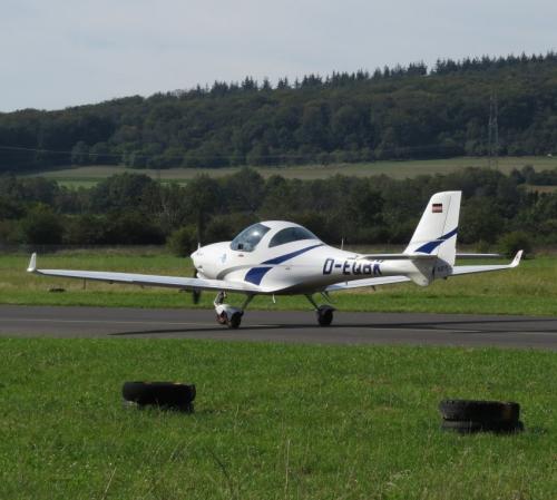 SmallAircraft-D-EQBK-06