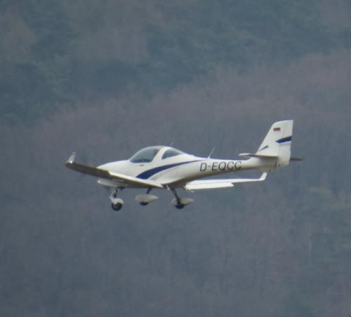 SmallAircraft-D-EQCC-02