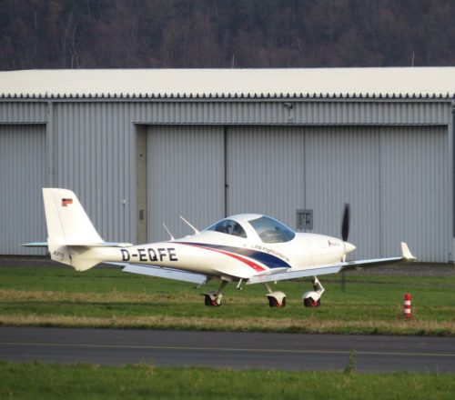 SmallAircraft-D-EQFE-02