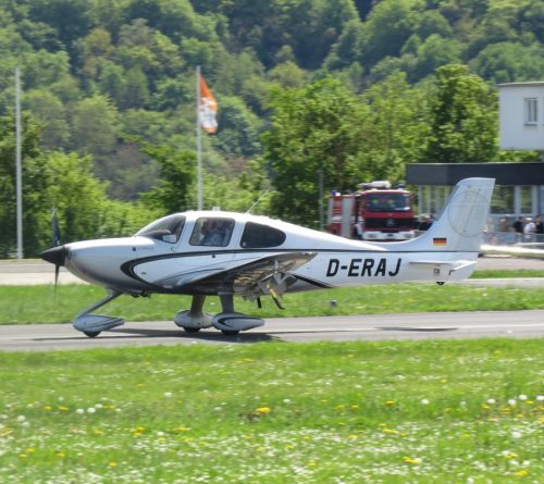 SmallAircraft-D-ERAJ-01