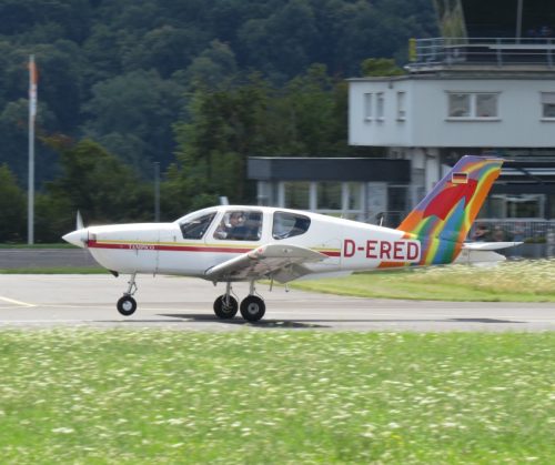 SmallAircraft-D-ERED-10