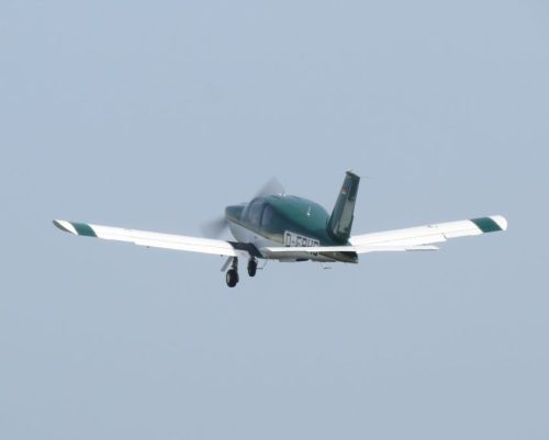 SmallAircraft-D-ERHS-06