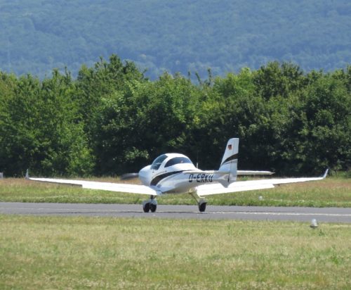 SmallAircraft-D-ERKU-02