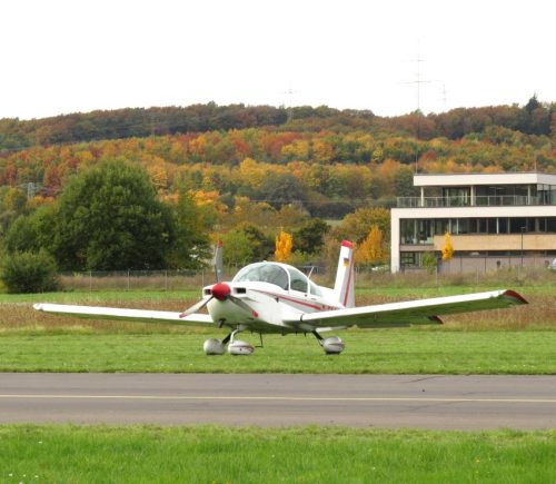SmallAircraft-D-EROG-02