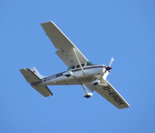 SmallAircraft-D-EROH-01