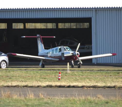 SmallAircraft-D-ERRK-02