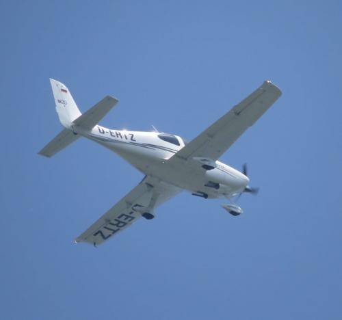 SmallAircraft-D-ERTZ-02