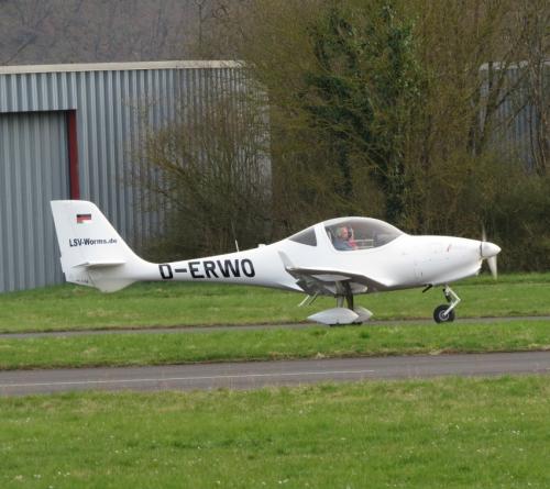 SmallAircraft-D-ERWO-03