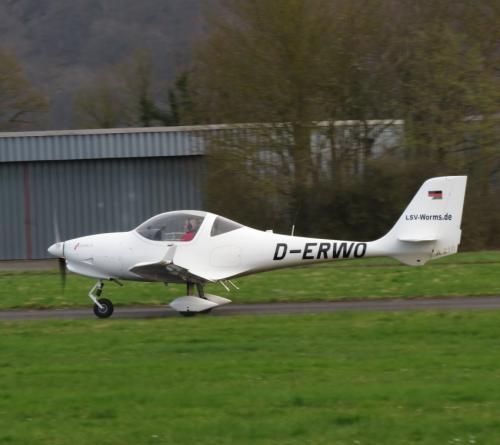 SmallAircraft-D-ERWO-05