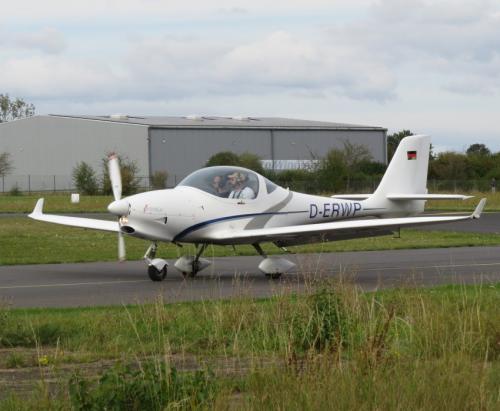 SmallAircraft-D-ERWP-05