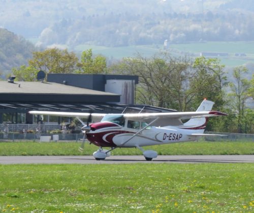 SmallAircraft-D-ESAP-02