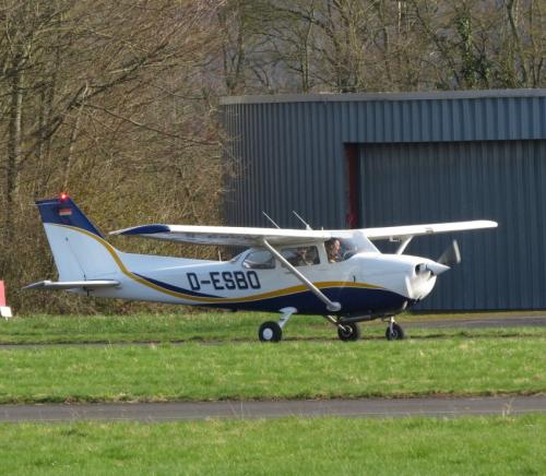 SmallAircraft-D-ESBO-06