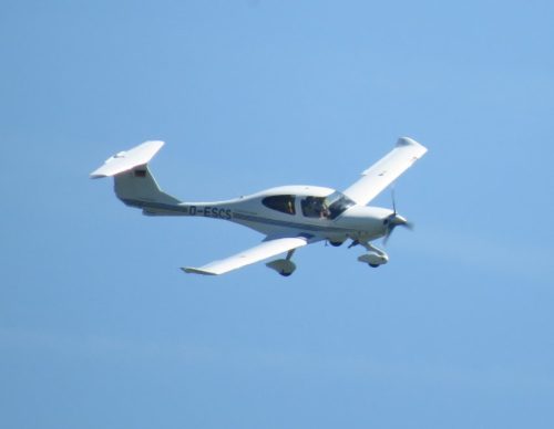 SmallAircraft-D-ESCS-01