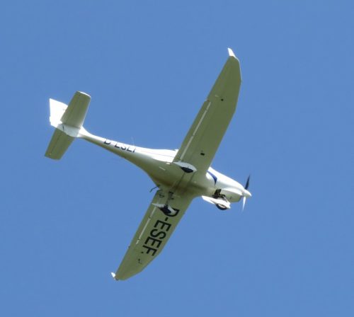SmallAircraft-D-ESEF-02