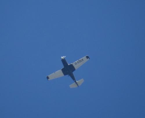 SmallAircraft-D-ESEK-01