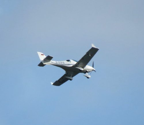 SmallAircraft-D-ESFG-04