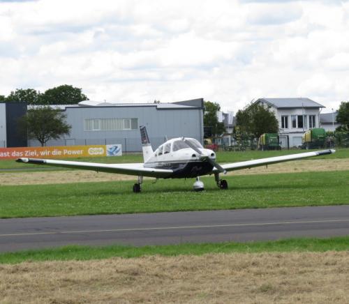 SmallAircraft-D-ESFO-03