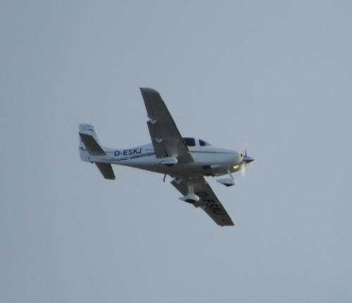 SmallAircraft-D-ESKJ-01
