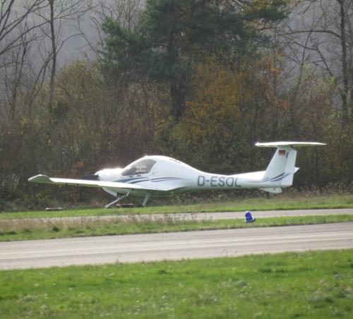 SmallAircraft-D-ESOL-02