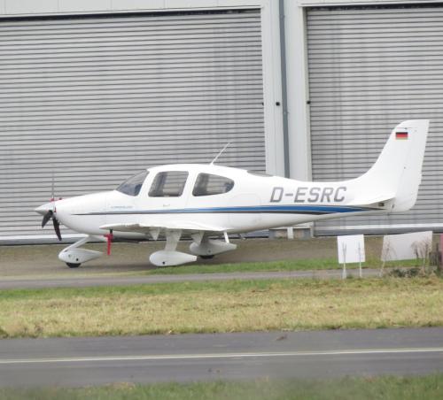 SmallAircraft-D-ESRC-02