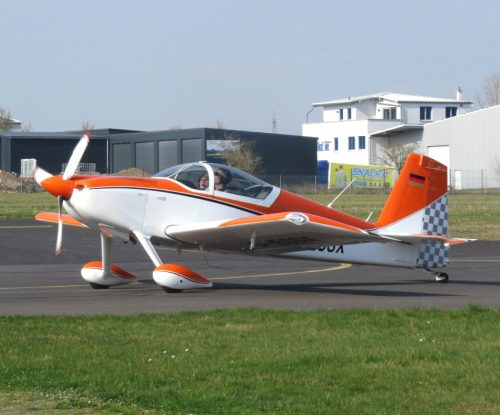 SmallAircraft-D-ESSX-02