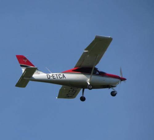 SmallAircraft-D-ETCA-03