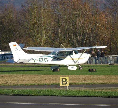 SmallAircraft-D-ETCI-04