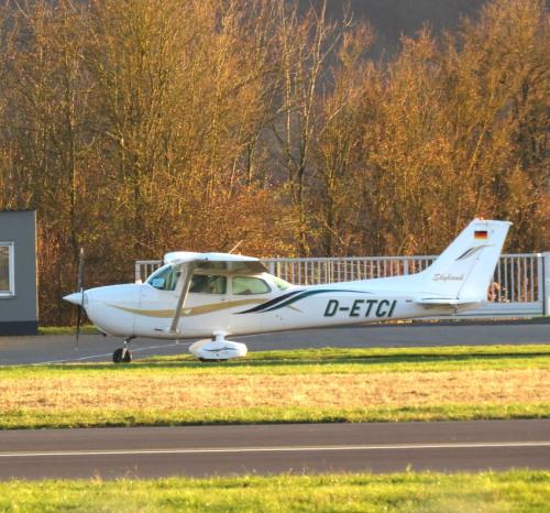 SmallAircraft-D-ETCI-06
