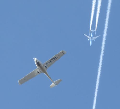 SmallAircraft-D-ETEL-10